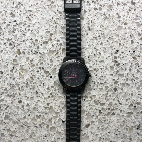 Juicy Couture water resistant watch - Picture 1 of 4